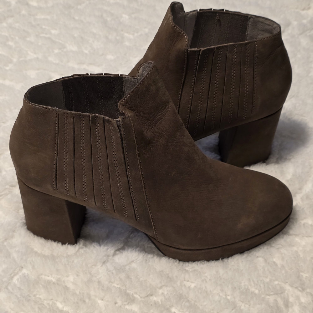 Eileen Fisher Dark Brown Ankle Booties